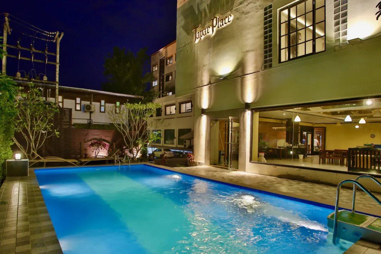 Thapaeplacehotel Chiang Mai Exterior foto
