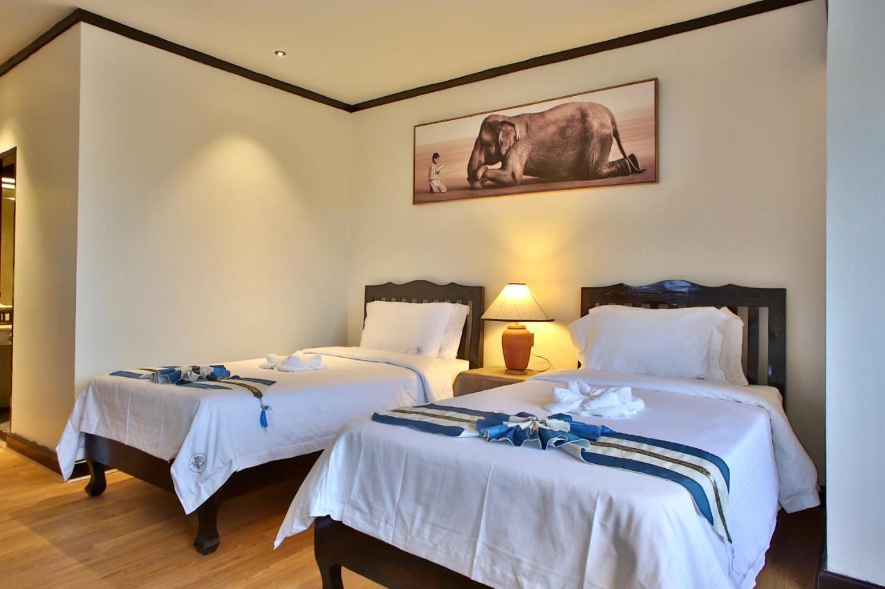 Thapaeplacehotel Chiang Mai Exterior foto