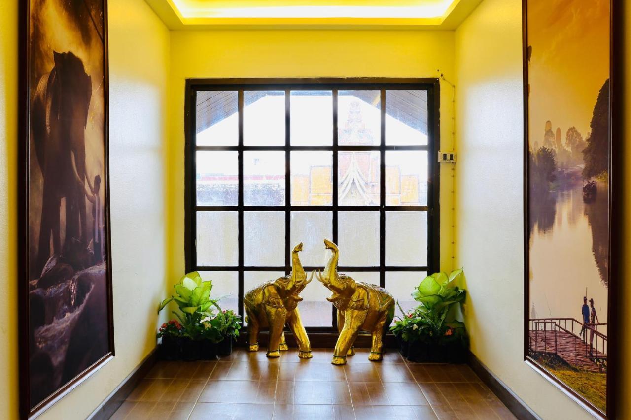 Thapaeplacehotel Chiang Mai Exterior foto